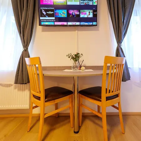 Aparthotel Flataid Cityapart Geidorf 4*