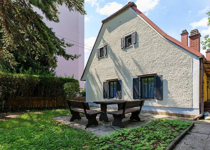 Hotel apartamentowy Flataid Cityapart Geidorf 4*